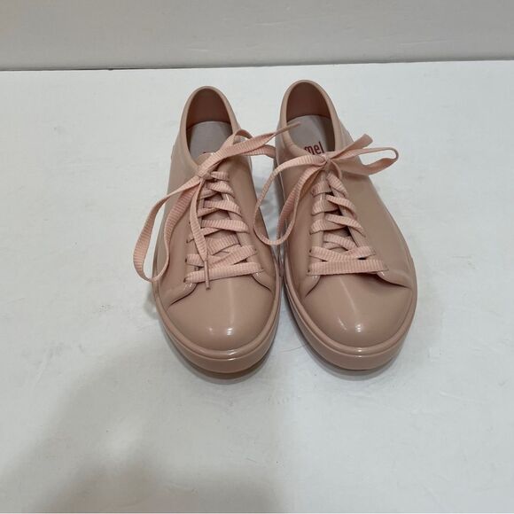 NEW WITHOUT TAGS MEL DREAMED BY MELISSA LACE UP JELLY SNEAKERS IN PALE PINK - Picture 2 of 9
